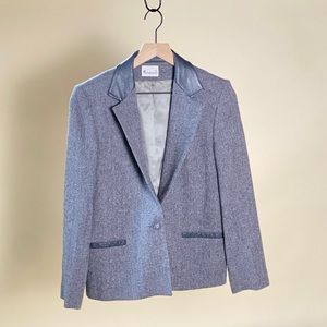 Weathervane 90s grey herringbone blazer with faux leather trim